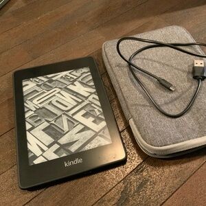 Kindle Paperwhite 10th Generation, Black